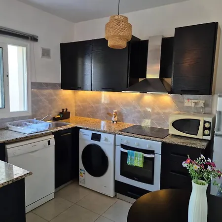 Olymbos Garden Iv Apartament *