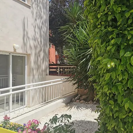 Apartman Olymbos Garden Iv Ajía Nápa